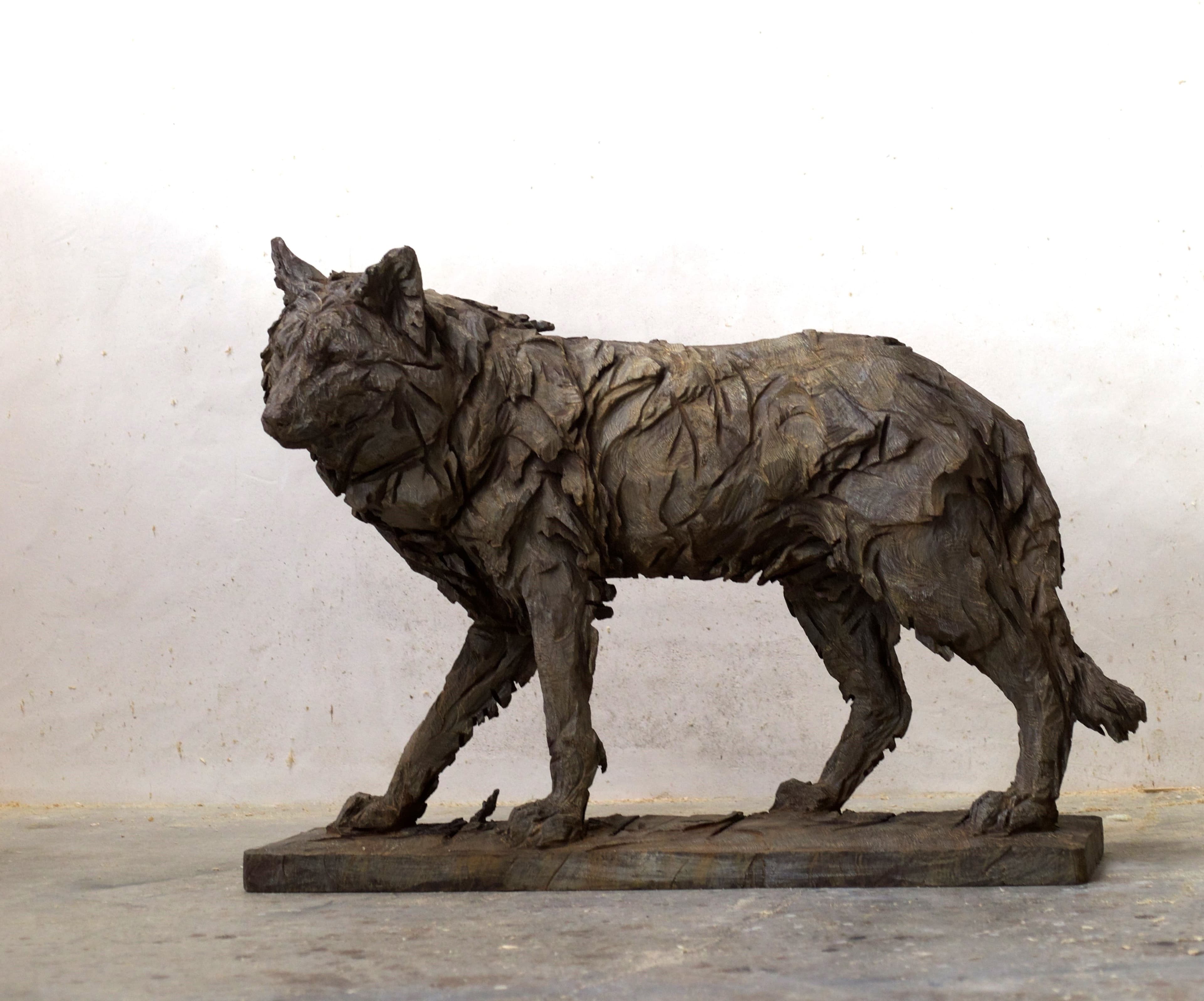 WALKINF WOLF- Jurgen Lingl